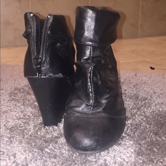 Apostrophe black wedge booties - Picture 3 of 4